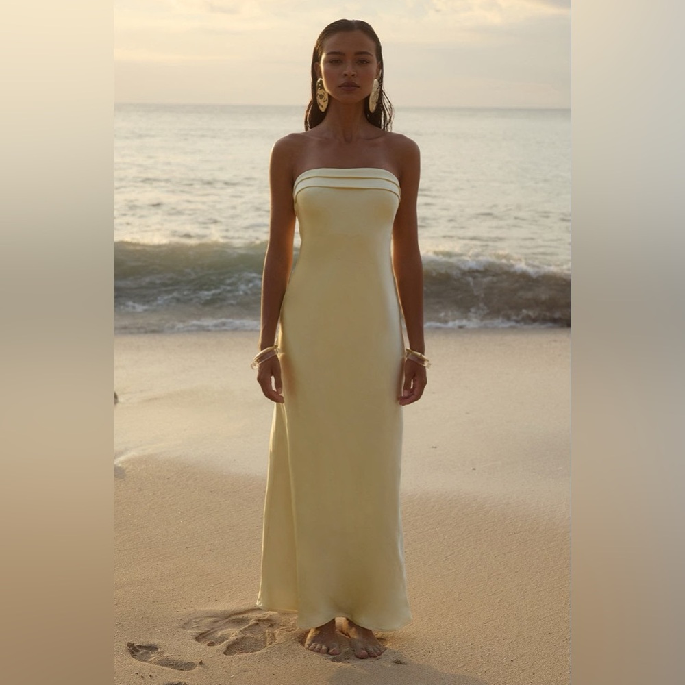Runaway the Label Delilah Maxi Dress in Lemon